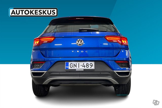 Volkswagen T-Roc 4