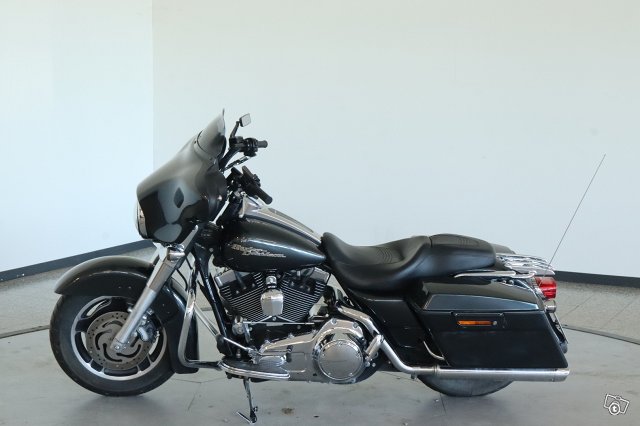 Harley-Davidson Touring 8