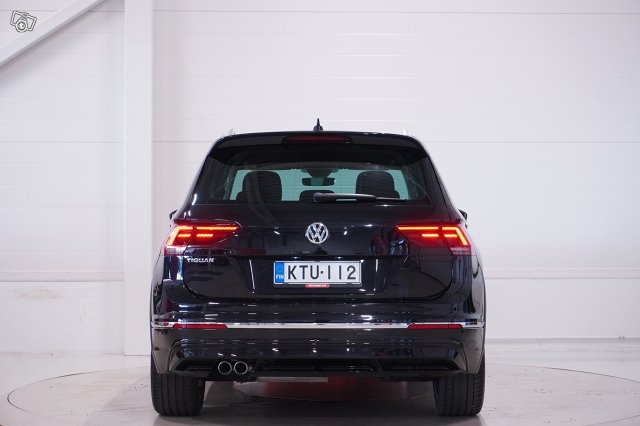 Volkswagen Tiguan 6