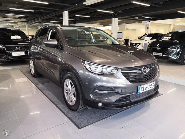 OPEL Grandland X 4