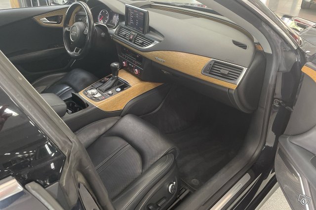 Audi A7 10