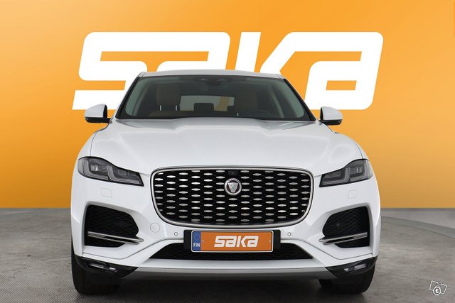 Jaguar F-PACE 2