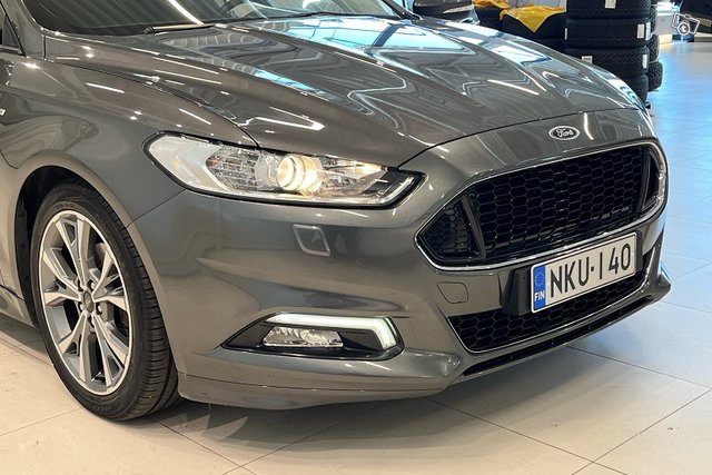 Ford Mondeo 25