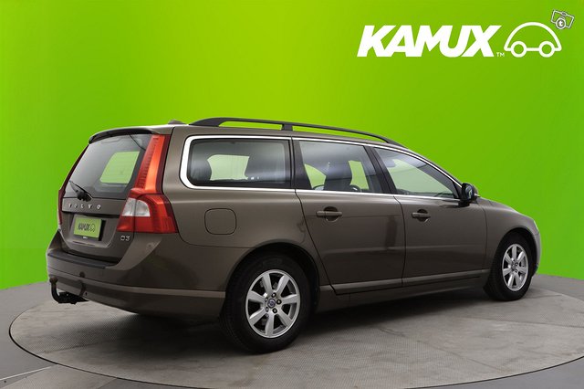 Volvo V70 2