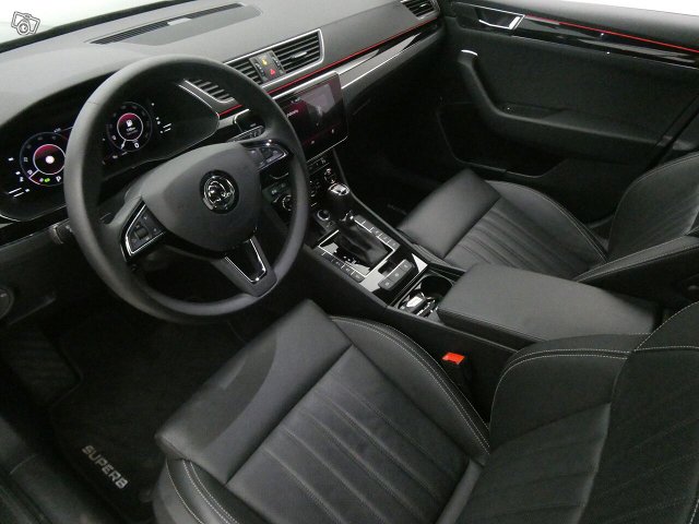 Skoda Superb 13