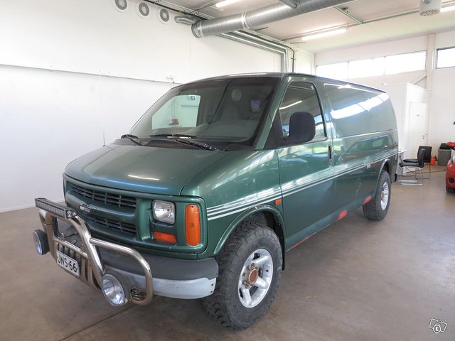 Chevrolet Chevy Van