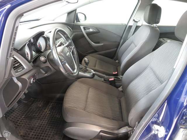 Opel Astra 14