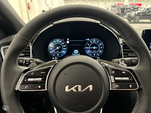 KIA ProCeed 16