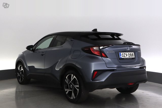 Toyota C-HR 3