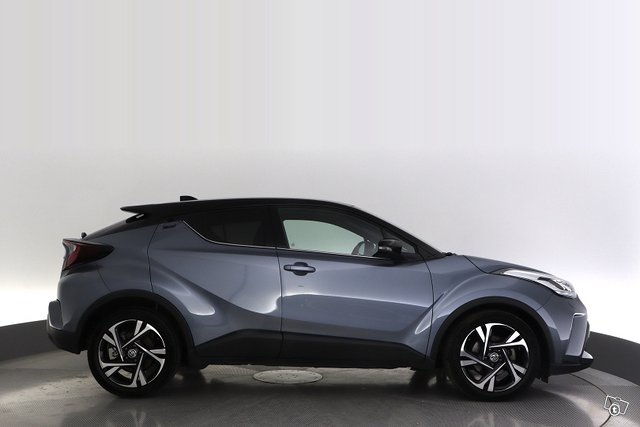 Toyota C-HR 6