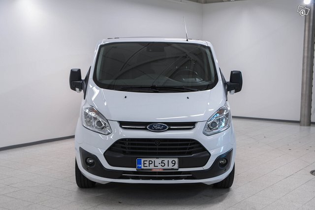 Ford Transit Custom 2