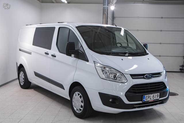 Ford Transit Custom 3