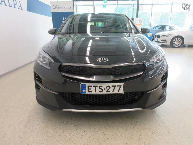 KIA XCeed 7