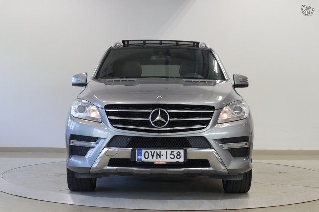 Mercedes-Benz ML 2