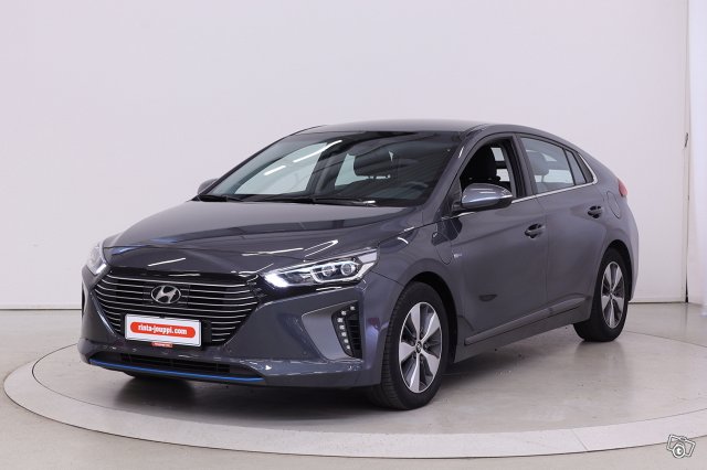 HYUNDAI IONIQ PLUG-IN