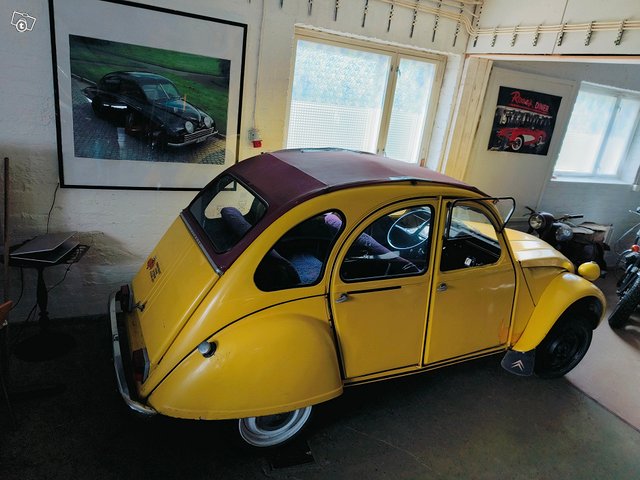 Citroen 2CV 10