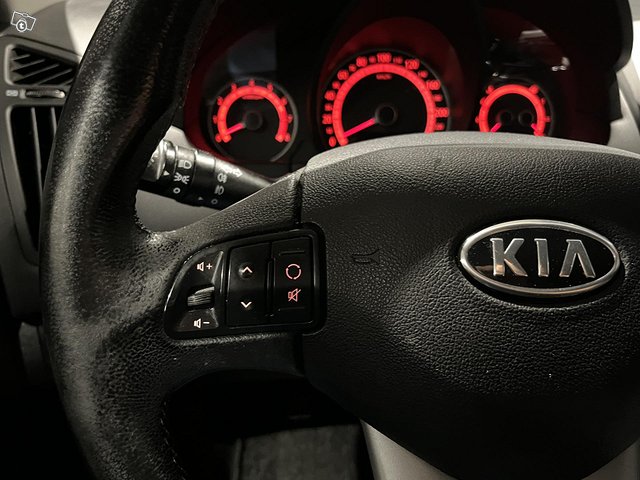 Kia Ceed 5