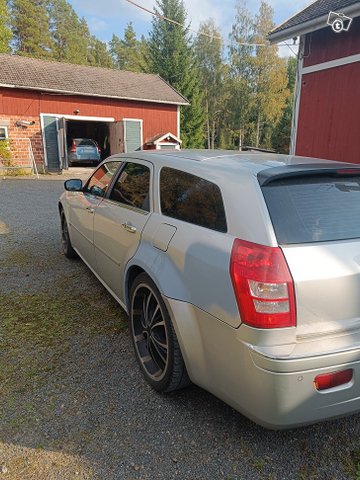 Chrysler 300C 2