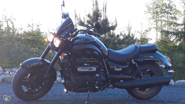 Triumph Rocket X, kuva 1