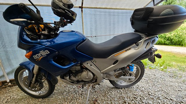 Aprilia Pegaso 2