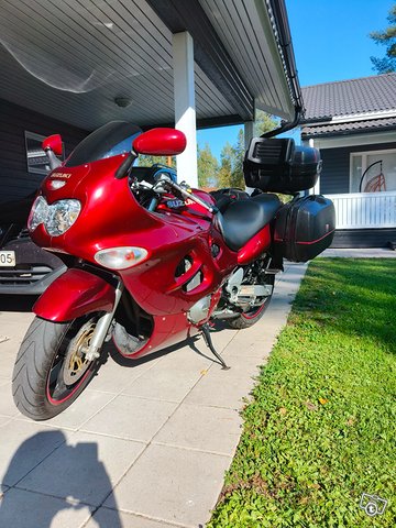 Suzuki gsx750f 2