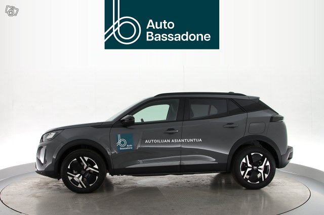 Peugeot 2008 8