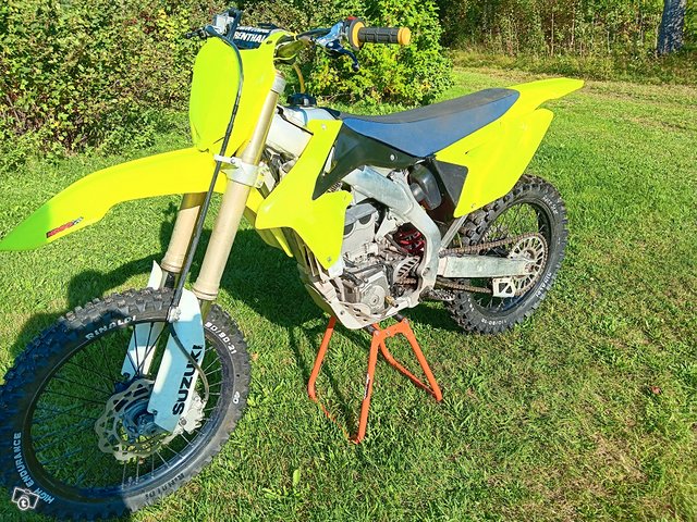 Suzuki RM-Z 450 -12, kuva 1