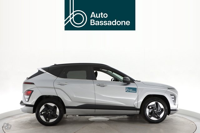 Hyundai KONA Electric 7