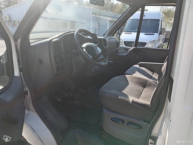 Ford Transit 10