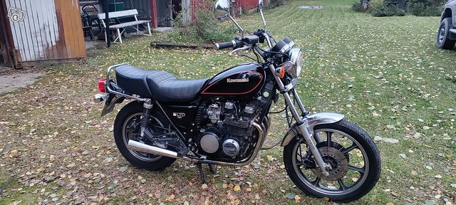 Kawasaki LTD 750 3