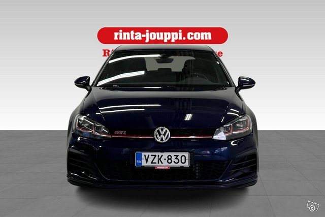 Volkswagen Golf 2