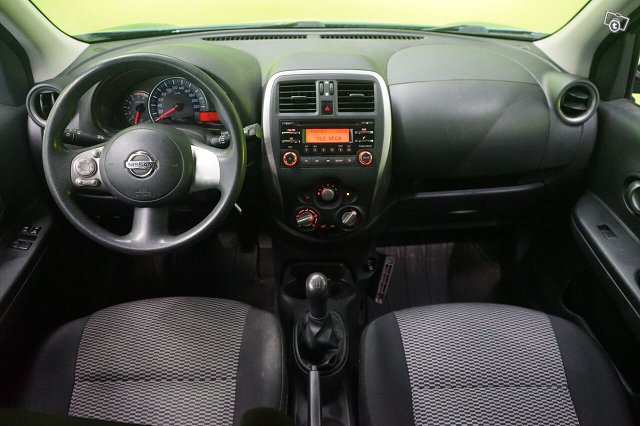 Nissan Micra 9