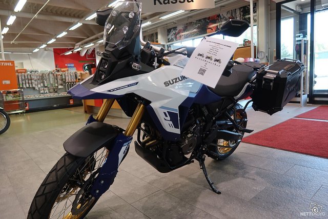 Suzuki V-Strom 5