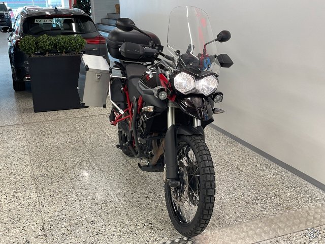 Triumph TIGER 2