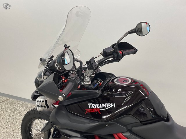 Triumph TIGER 9