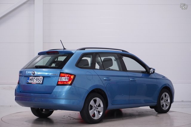 SKODA FABIA 5