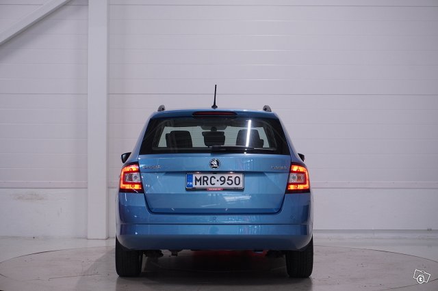 SKODA FABIA 6