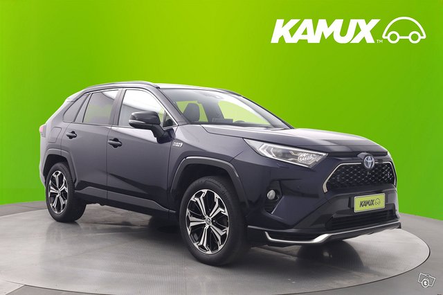 Toyota RAV4 Plug-In 1