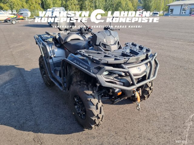 Can-Am Outlander Max 3