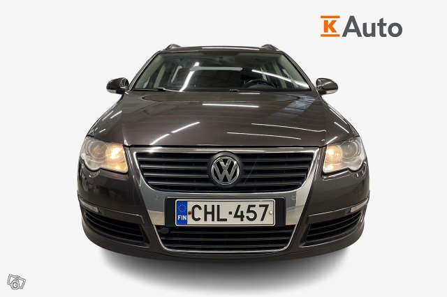 VOLKSWAGEN PASSAT 4