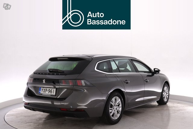 PEUGEOT 508 6