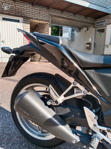 Honda CBR 250R 6