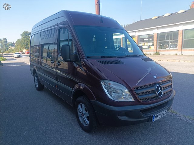 Mercedes-Benz Sprinter 1