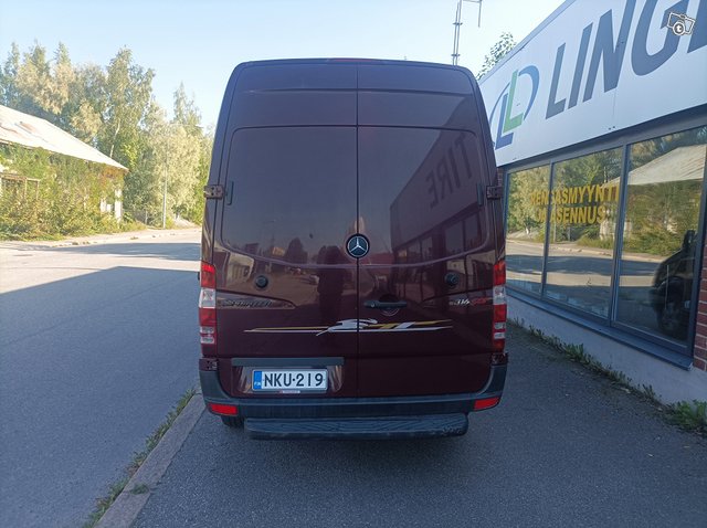 Mercedes-Benz Sprinter 5