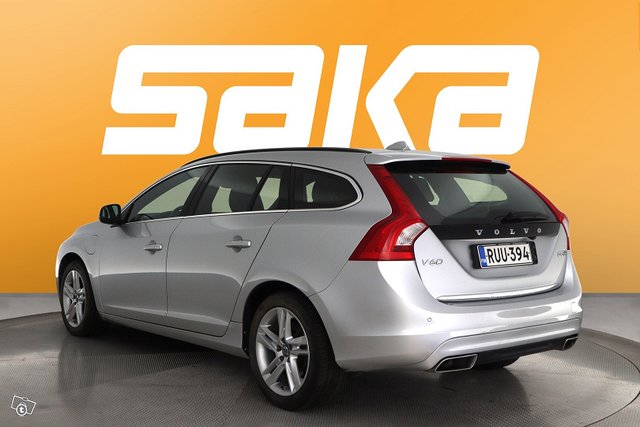 Volvo V60 5