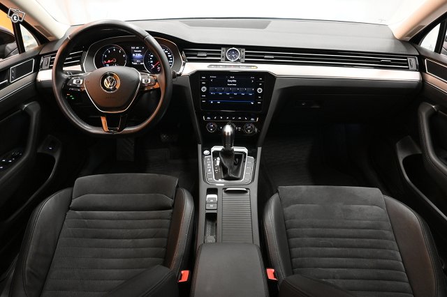 Volkswagen Passat 15