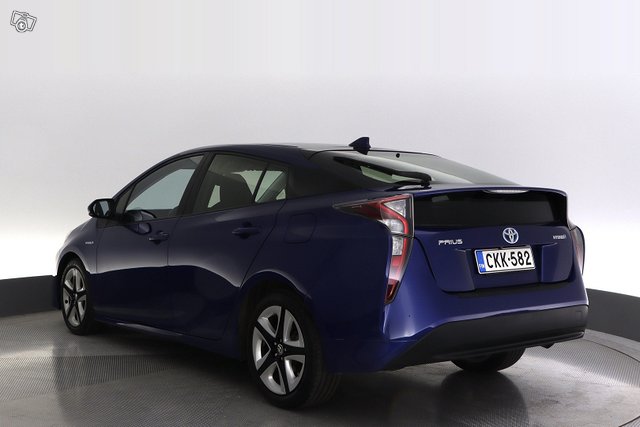 Toyota Prius 3