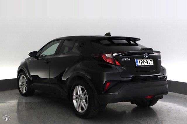 Toyota C-HR 3