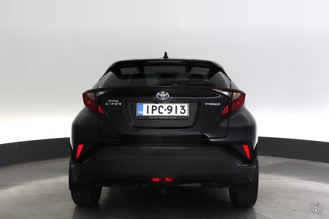 Toyota C-HR 4