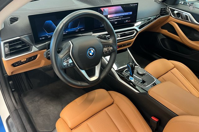 BMW I4 8